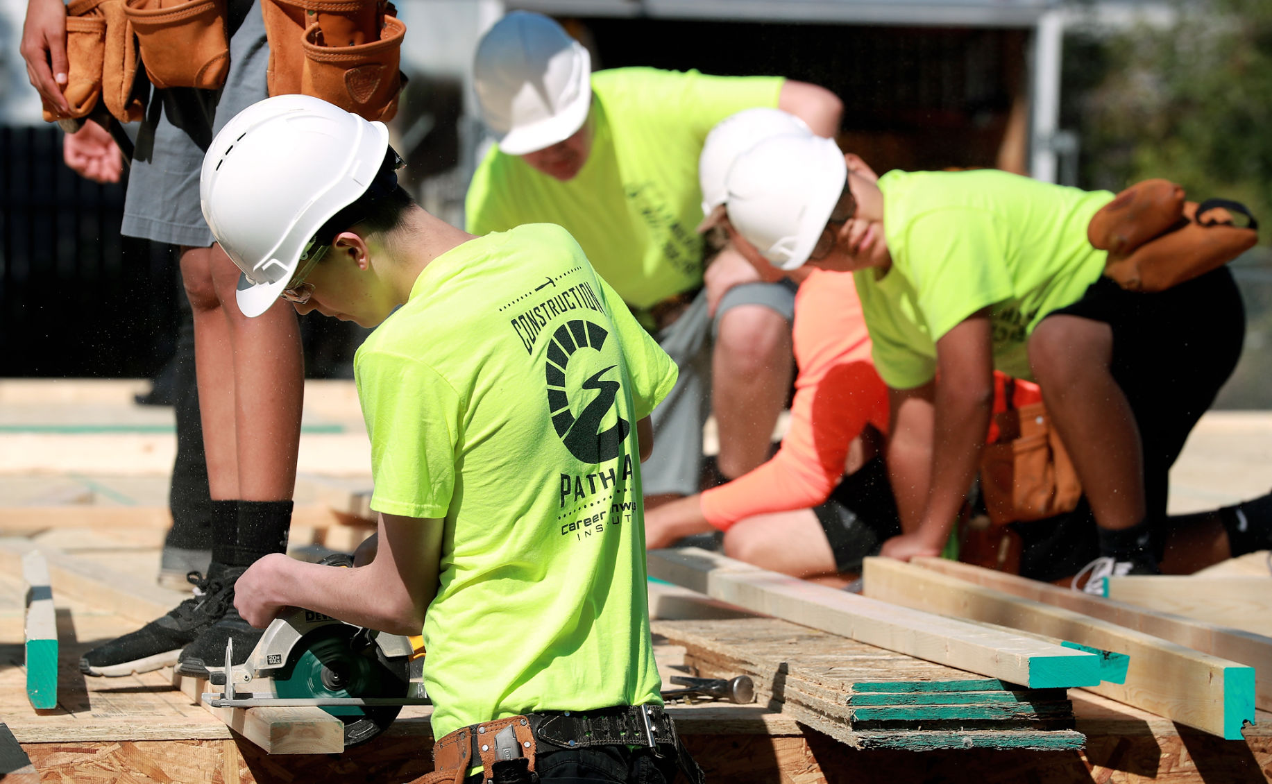 101119_HabitatDonation003_bjs.JPG